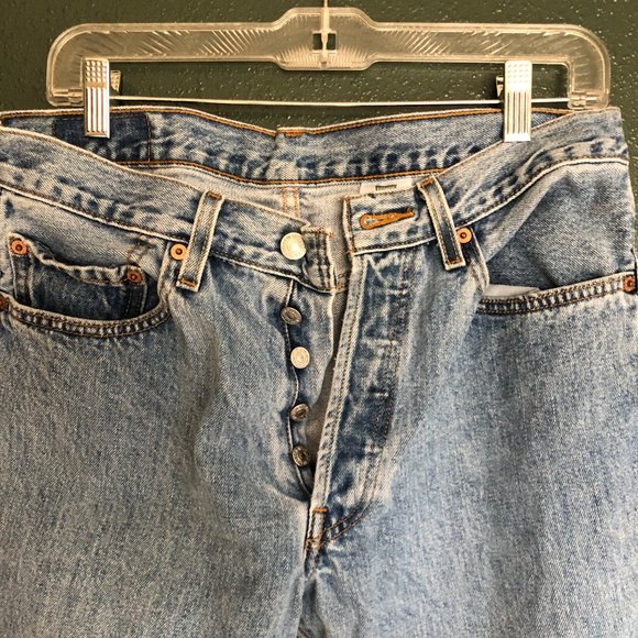 Levi’s Vintage 501s, 1990’s, Jeans, Button Fly, Size 32x30, Light Wash - Picture 5 of 9